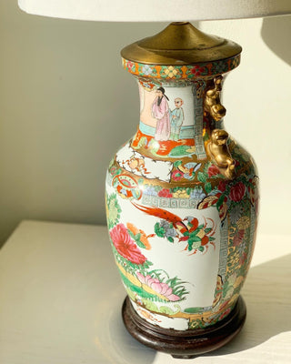 Foo Dog Famille Rose Chinoiserie Lamp