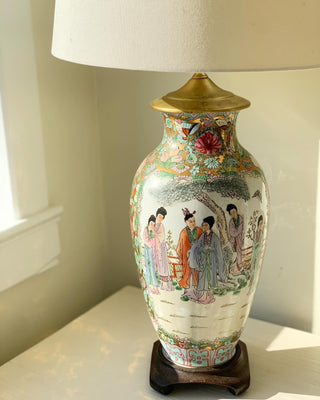 Butterfly Famille Rose Chinoiserie Lamp