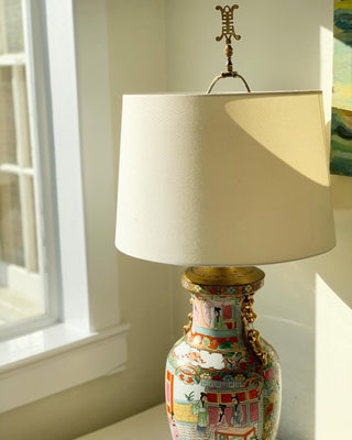 Foo Dog Famille Rose Chinoiserie Lamp
