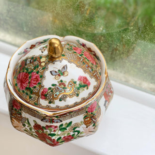Famille Rose Lotus Tureen