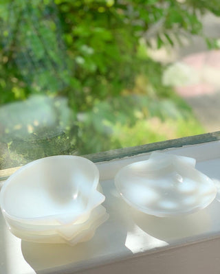 White Scallop Shells, Set of 4 (1950)