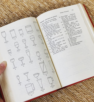 Amy Vanderbilt's Complete Book of Etiquette (1978)
