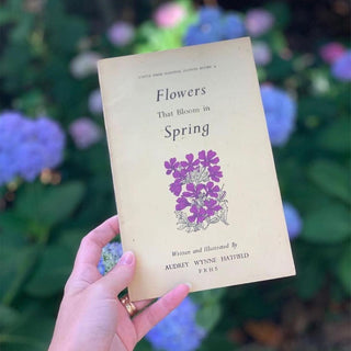 1940s Flowers that Bloom in Spring Guidebook